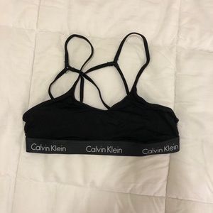 Calvin Klein brallete